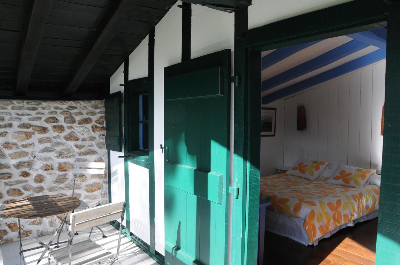 Hotel Domaine Xixtaberri Cambo-les-Bains Esterno foto