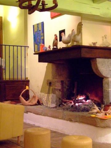 Hotel Domaine Xixtaberri Cambo-les-Bains Esterno foto